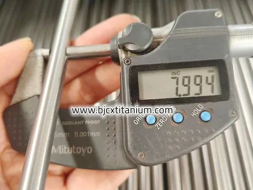 Ø 8 mm Titanium Bar Ø 8 mm Titanium Bar