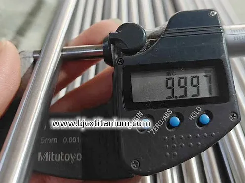 Ø 10 mm Titanium Bar Ø 10 mm Titanium Bar